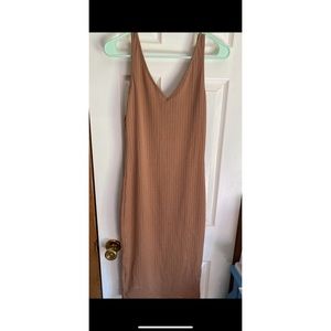 Maxi nude dress